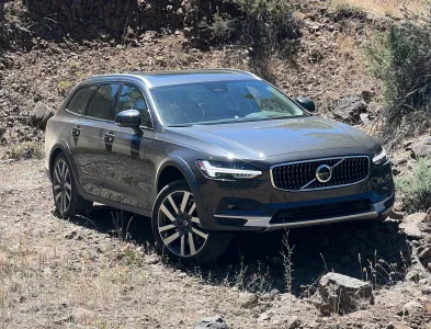 V90 Cross Country